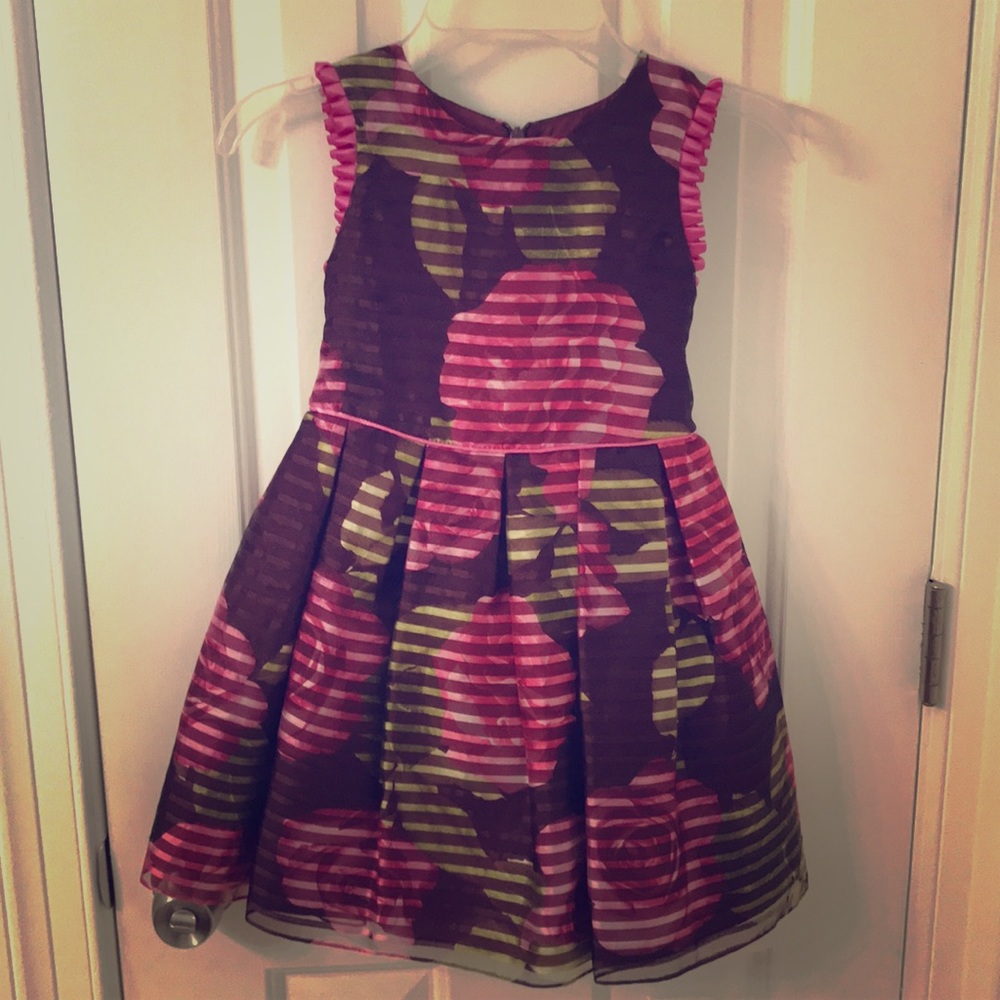 Girls formal dress with roses 5T
